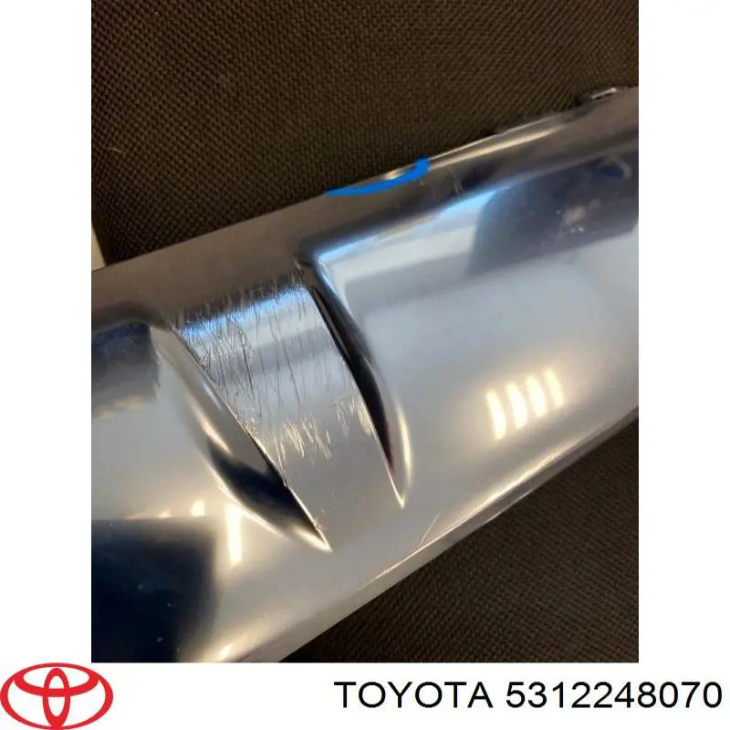 5312248070 Toyota Moldura de grelha do radiador inferior