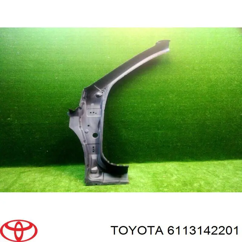 Montante de carroçaria dianteira esquerda Toyota 6113142201 preço, a partir de 455,75 USD
