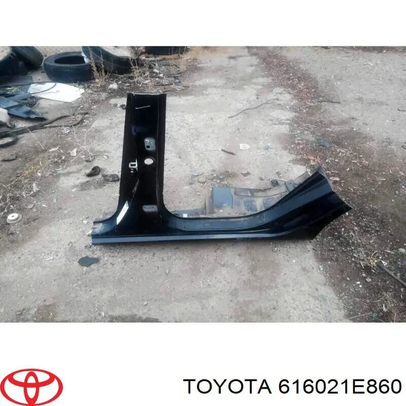 616021E860 Toyota Pára-lama traseiro esquerdo
