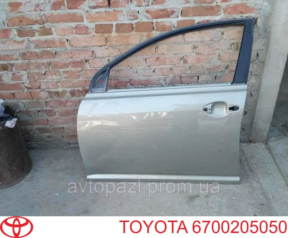 Compre 6700205050 Toyota Porta dianteira esquerda