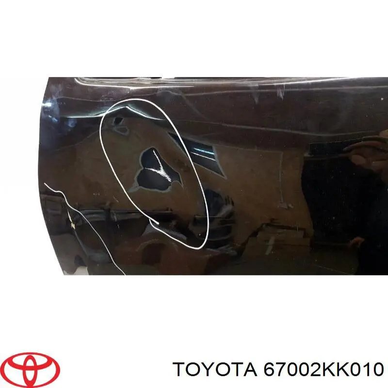 67002KK010 Toyota Porta dianteira esquerda