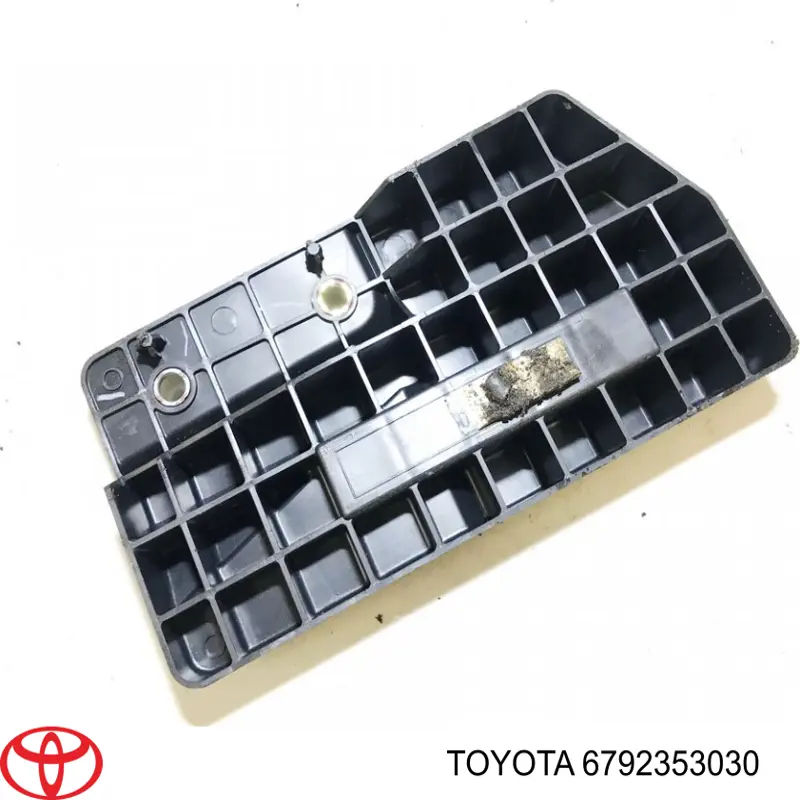 6792353030 Toyota 