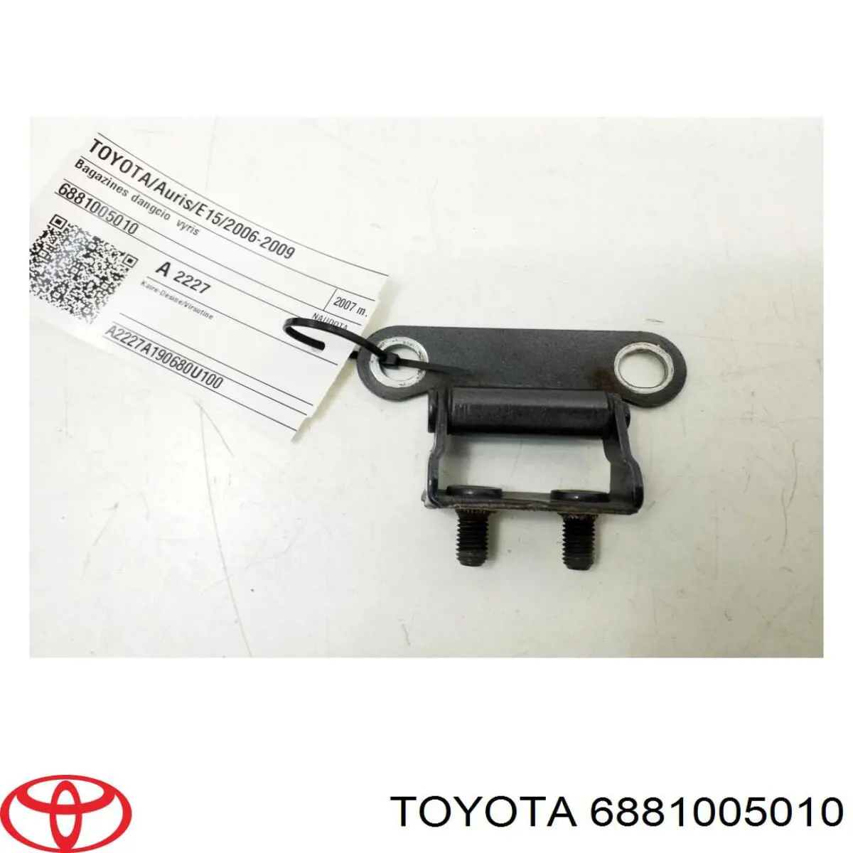 6881005010 Toyota Gozno da porta traseira (de 3º/5º bagageiro)