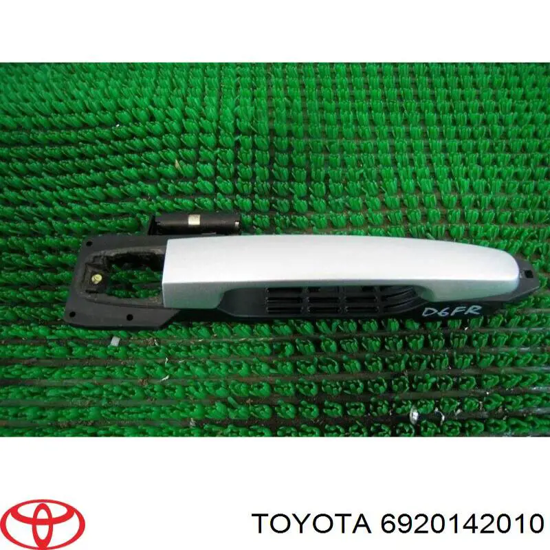 6920142010 Toyota 