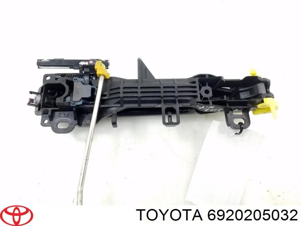Suporte de maçaneta externa da porta dianteira esquerda Toyota 6920205032 preço, a partir de 39,42 USD