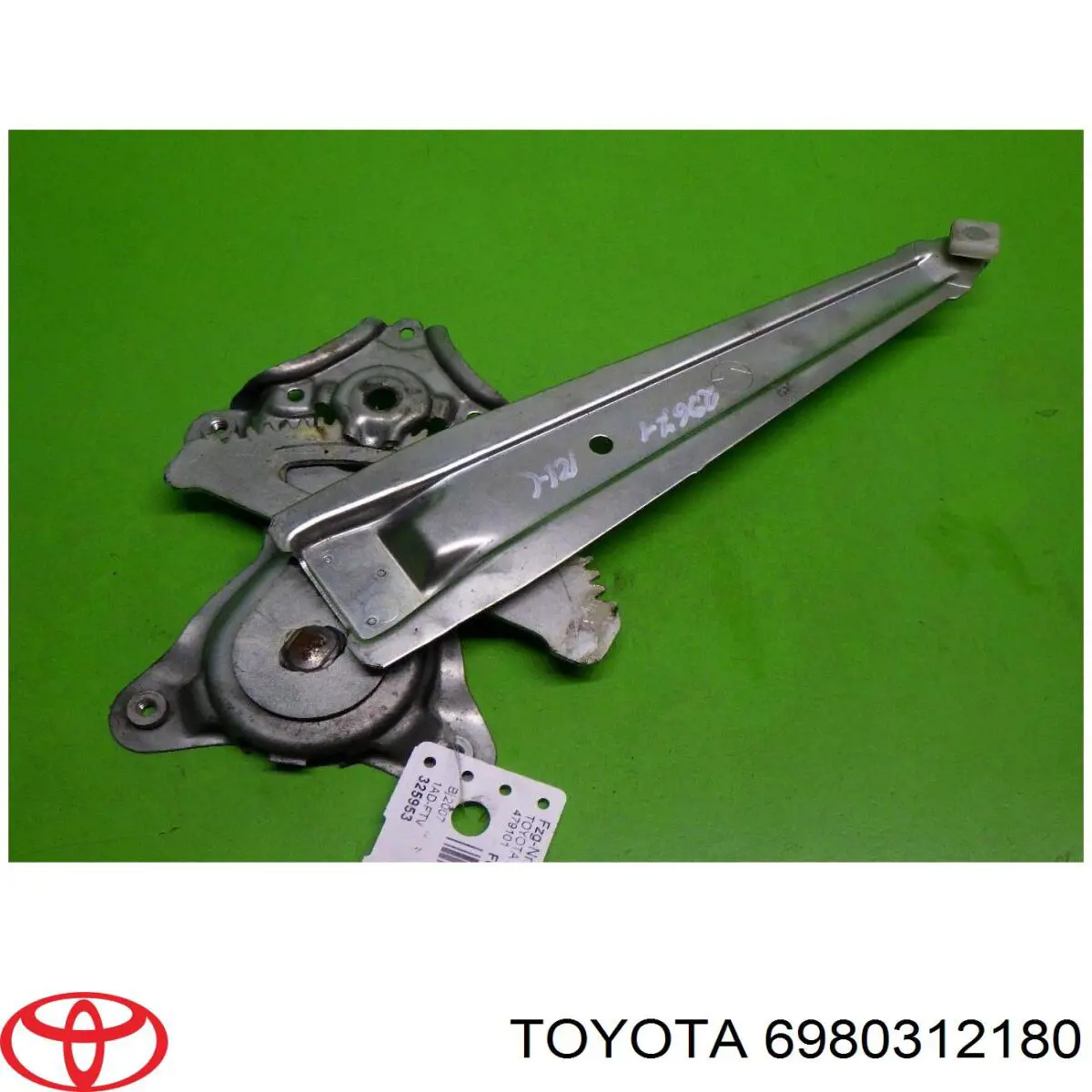 Mecanismo de acionamento de vidro da porta traseira direita Toyota 6980312180 preço, a partir de 73,21 USD