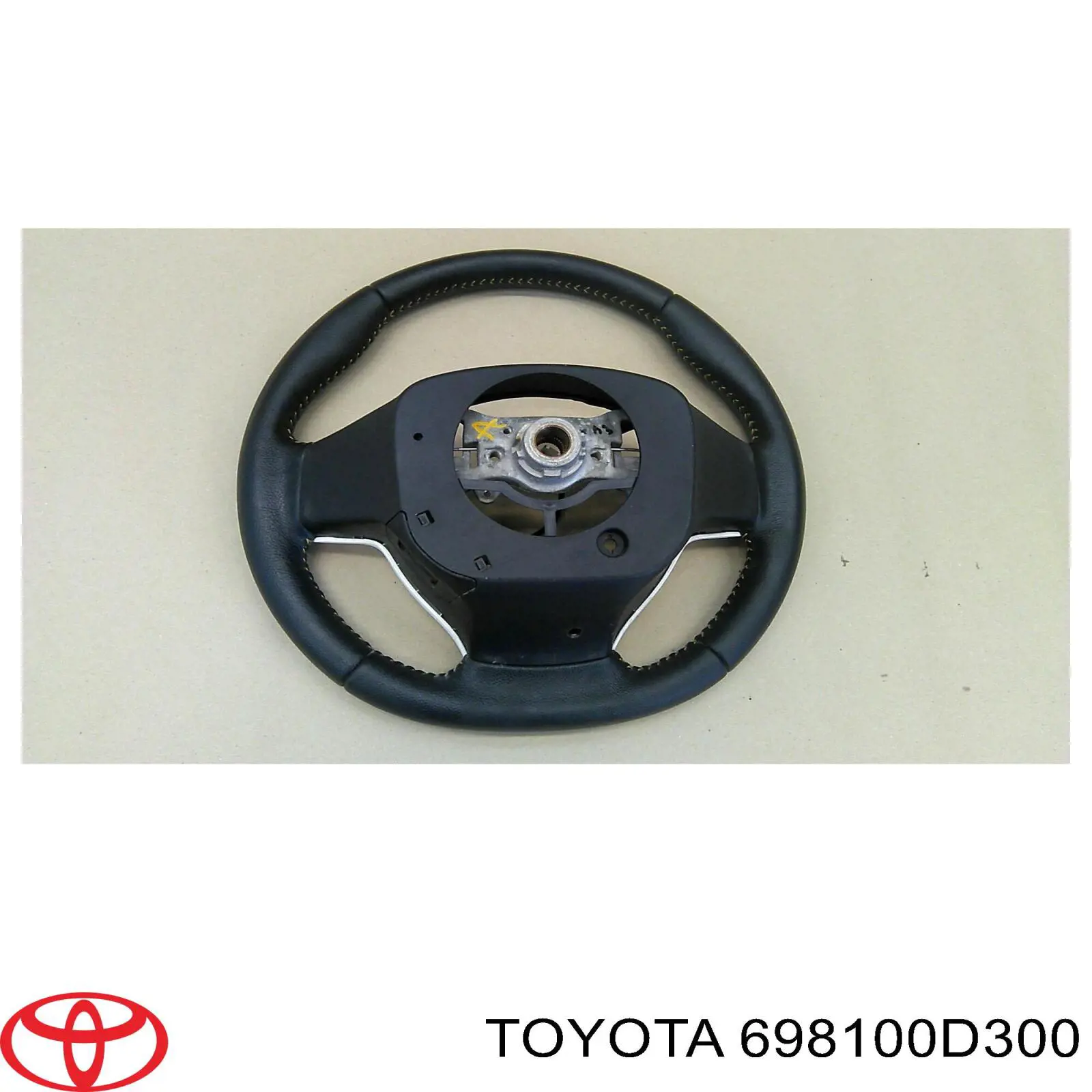 Compre 698100D300 Toyota Mecanismo de acionamento de vidro da porta dianteira direita