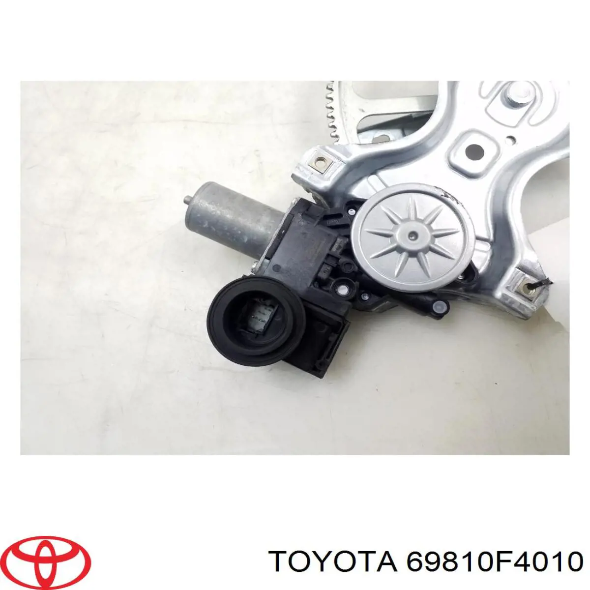 Mecanismo de acionamento de vidro da porta dianteira direita Toyota 69810F4010 preço, a partir de 75,27 USD