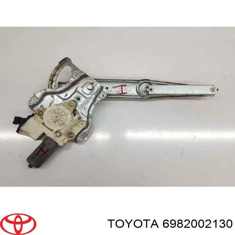 6982002130 Toyota Mecanismo de acionamento de vidro da porta dianteira esquerda