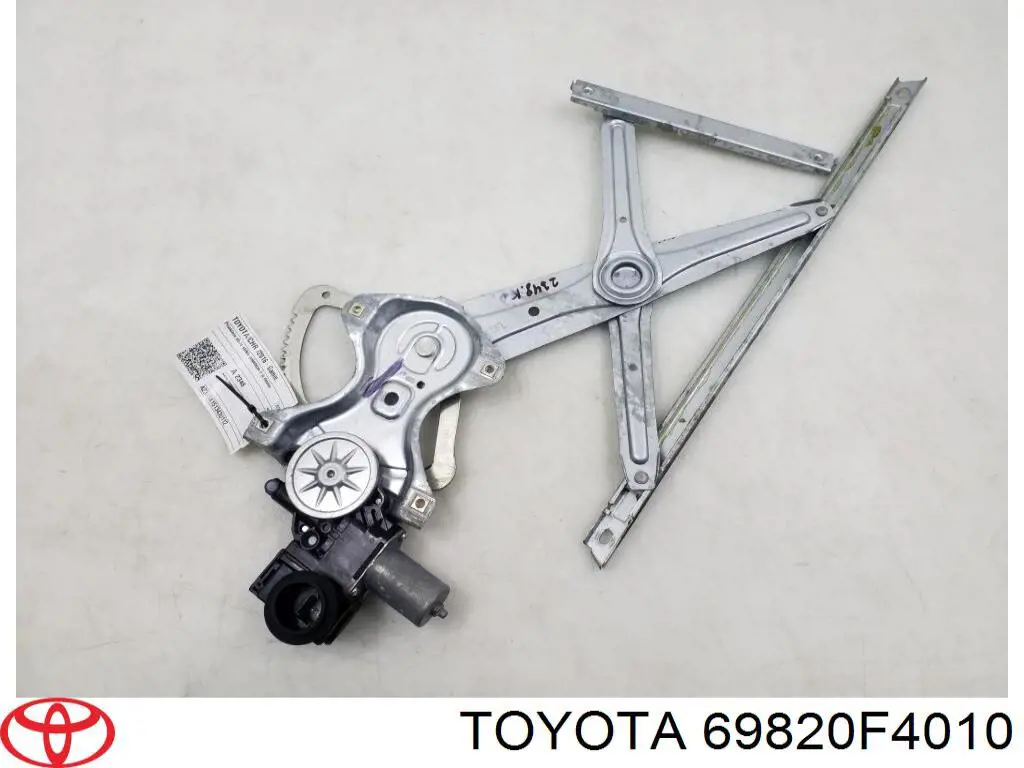 69820F4010 Toyota Mecanismo de acionamento de vidro da porta dianteira esquerda