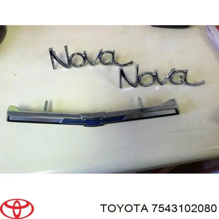 Compre 7543102080 Toyota Emblema de tampa de porta-malas (emblema de firma)
