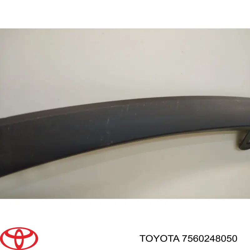 7560248050 Toyota Expansor (placa sobreposta) de arco do pára-lama dianteiro esquerdo