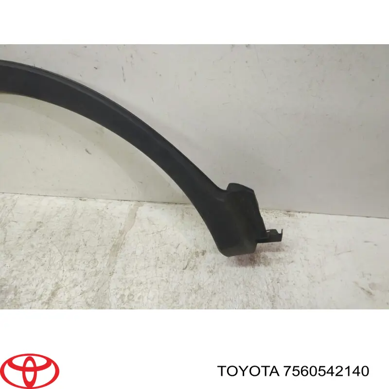Moldura do pára-lama traseiro direito Toyota 7560542140 preço, a partir de 45,68 USD