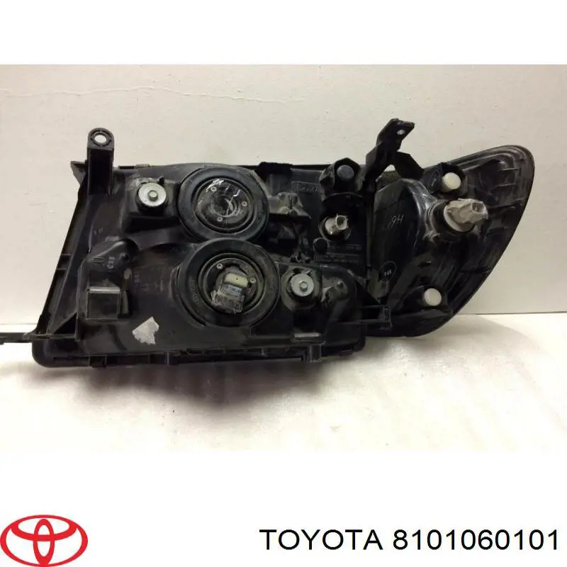 Luz direita Toyota 8101060100 preço, a partir de 1446,36 USD