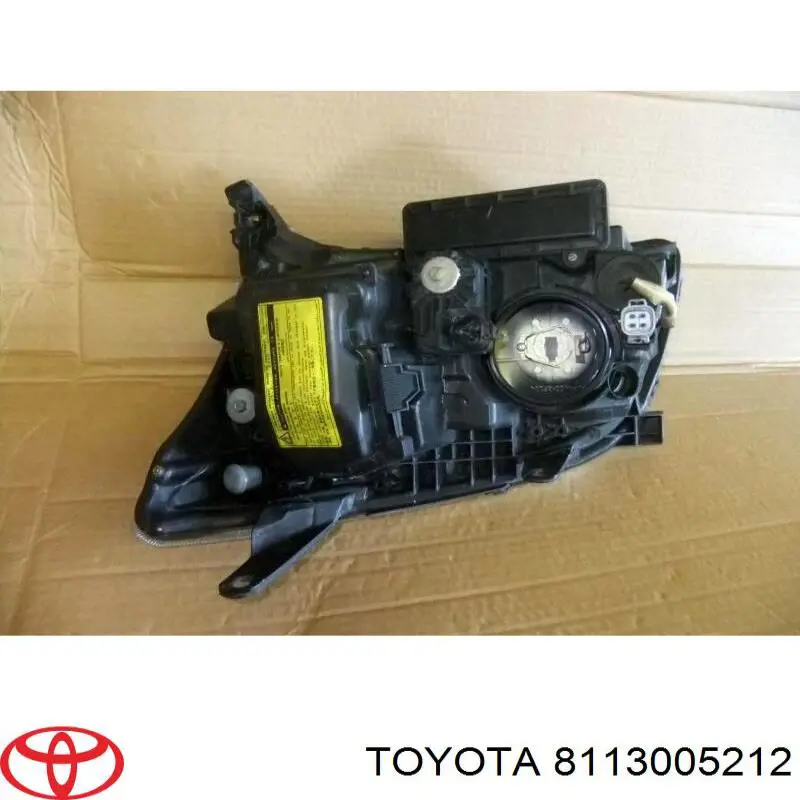 Compre 8113005210 Toyota Luz direita