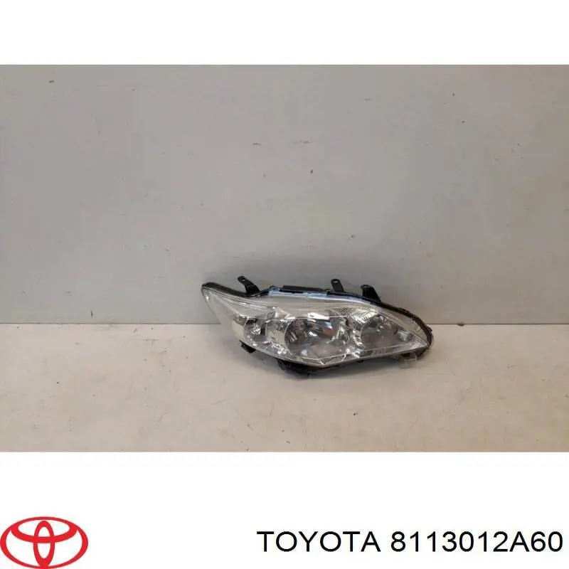 Compre 8113012A60 Toyota Luz direita