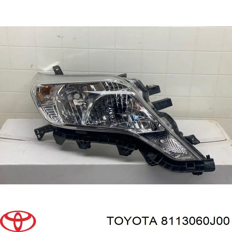 Luz direita Toyota 8113060J00 preço, a partir de 249,00 USD