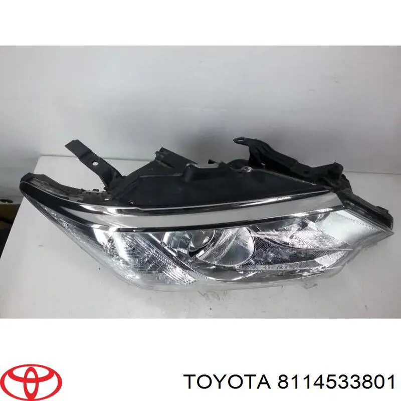 8114533801 Toyota Luz direita