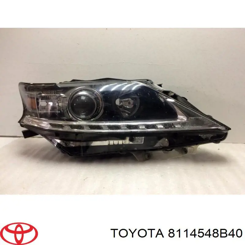 Luz direita Toyota 8114548B40 preço, a partir de 395,49 USD