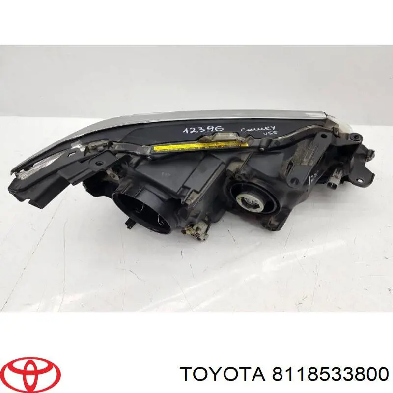  Toyota 8118533800