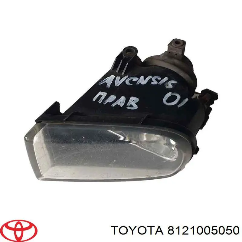 Compre 8121005050 Toyota Luzes de nevoeiro direitas