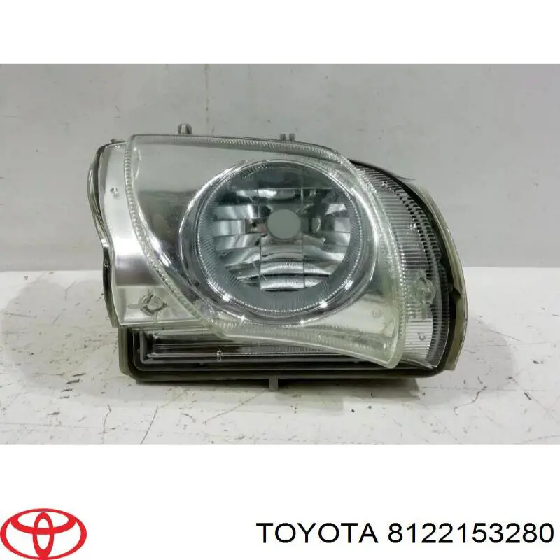 8122153281 Toyota Luzes de nevoeiro esquerdas