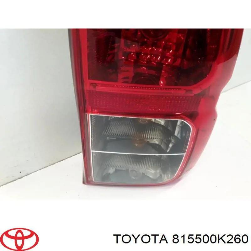 Lanterna traseira direita Toyota 815510K260