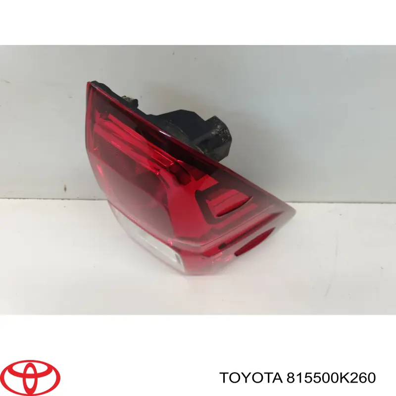 815510K260 Toyota Lanterna traseira direita