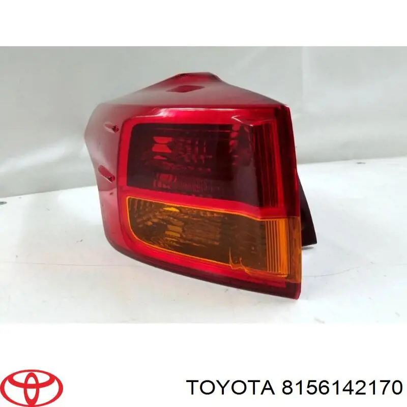 Lanterna traseira esquerda externa Toyota 8156142170 preço, a partir de 106,40 USD