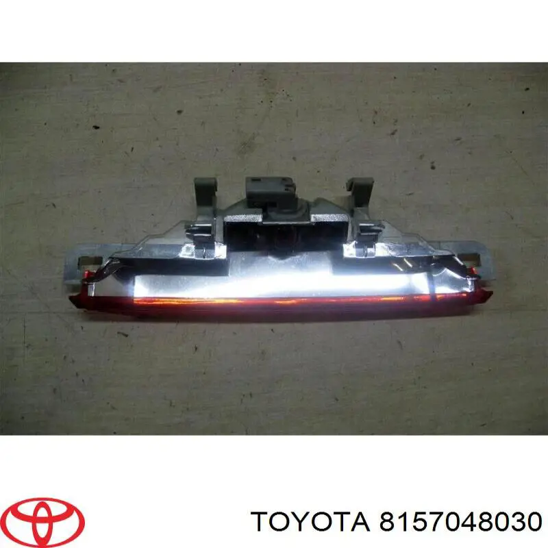 Sinal de parada traseiro adicional Lexus RX 300 MCU15