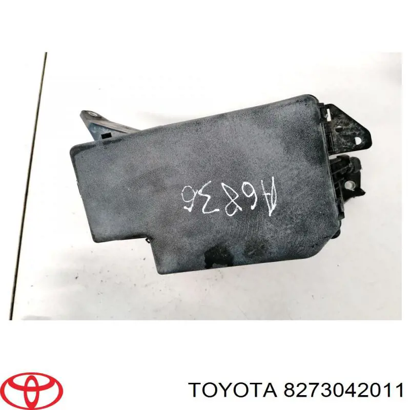 8273042011 Toyota 