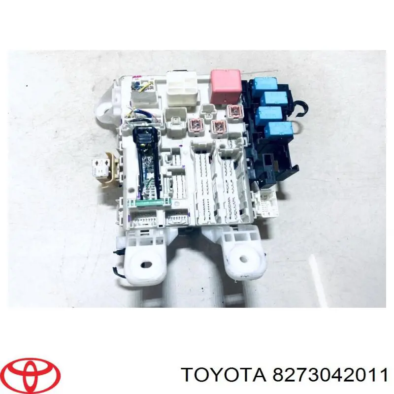 8273042011 Toyota 