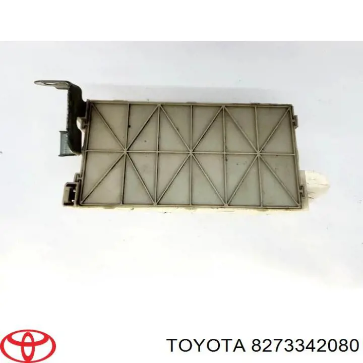 Unidade traseira do salão de dispositivos de segurança Toyota 8273342080 preço, a partir de 63,10 USD