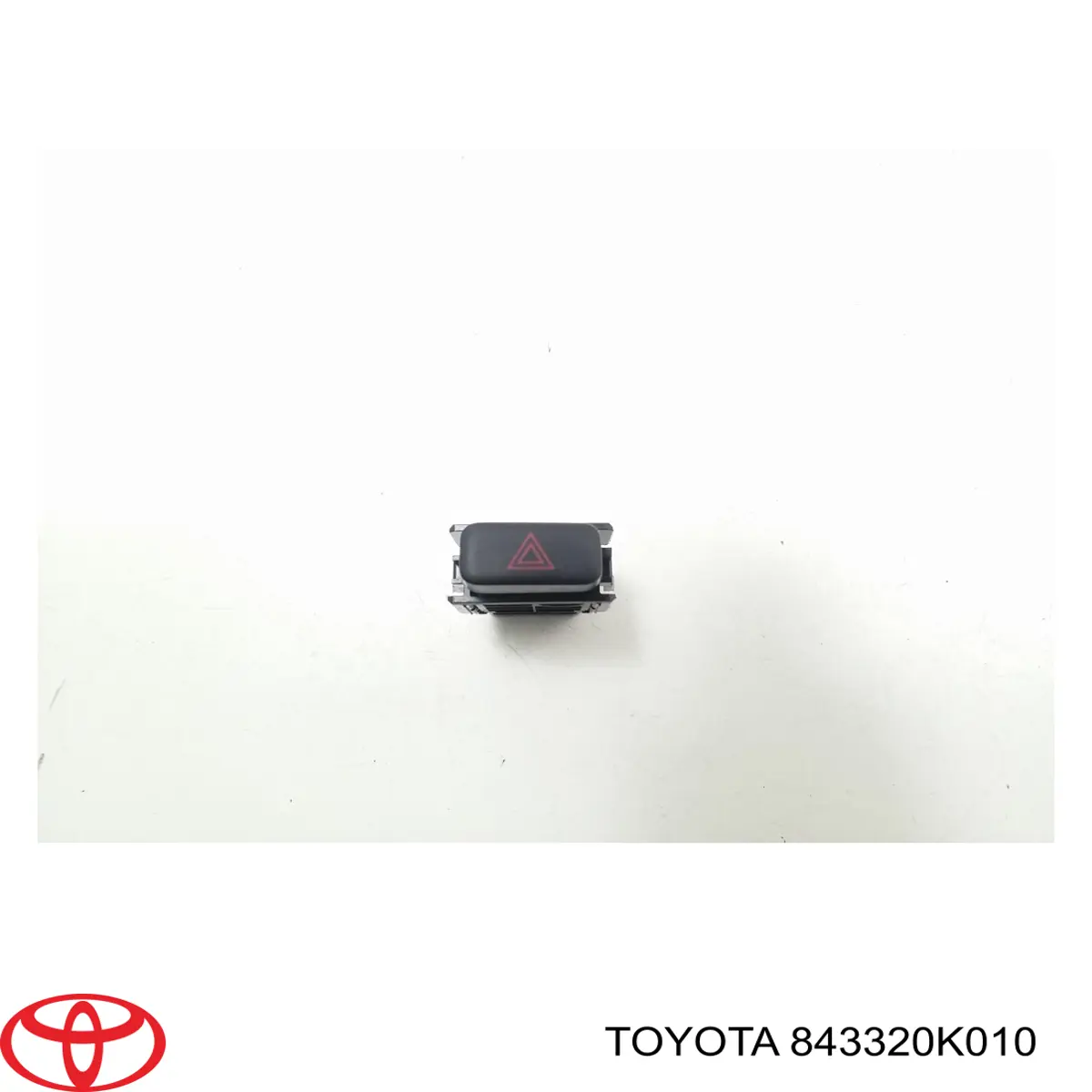843320K010 Toyota Botão de ativação do sinal de emergência