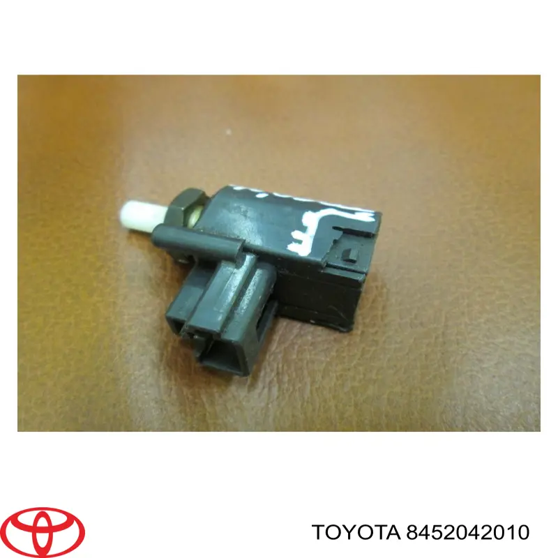 Compre 8452042010 Toyota Sensor de ativação de embraiagem