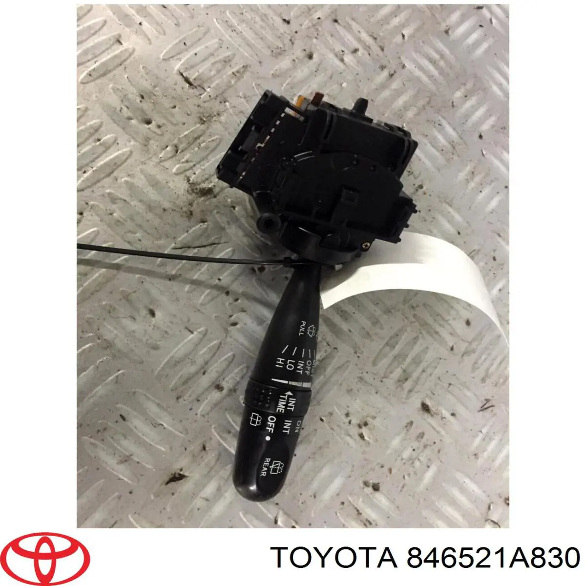 846521A830 Toyota Comutador direito instalado na coluna da direção