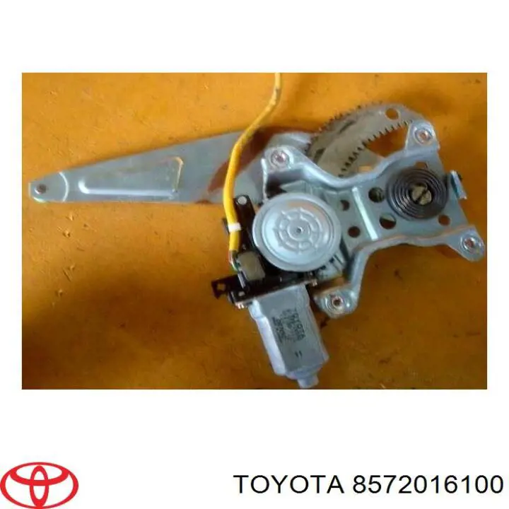 Compre 8572016100 Toyota Motor de acionamento de vidro da porta dianteira esquerda