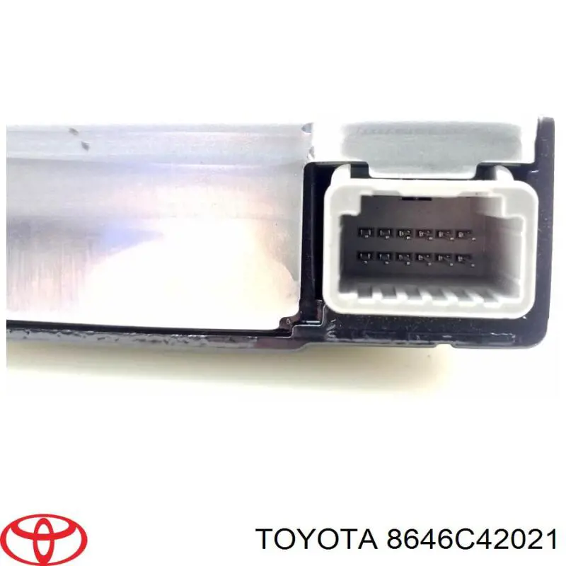 8646C42021 Toyota 