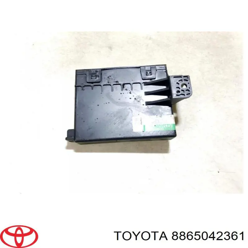 8865042361 Toyota 