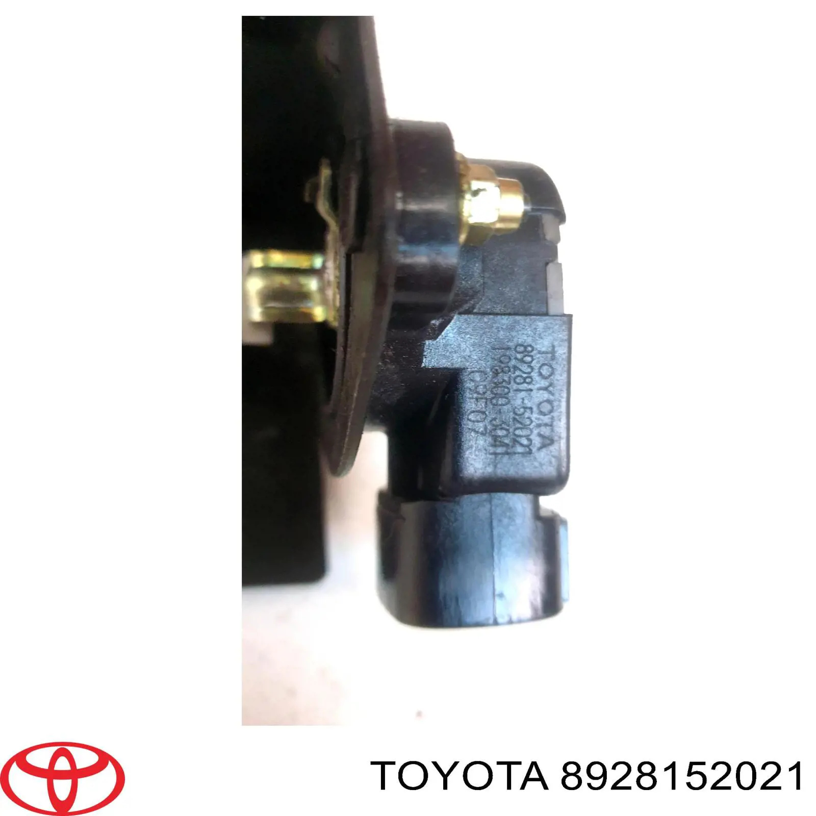 Compre 8928152021 Toyota 