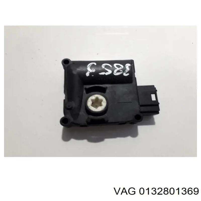  VAG 0132801369