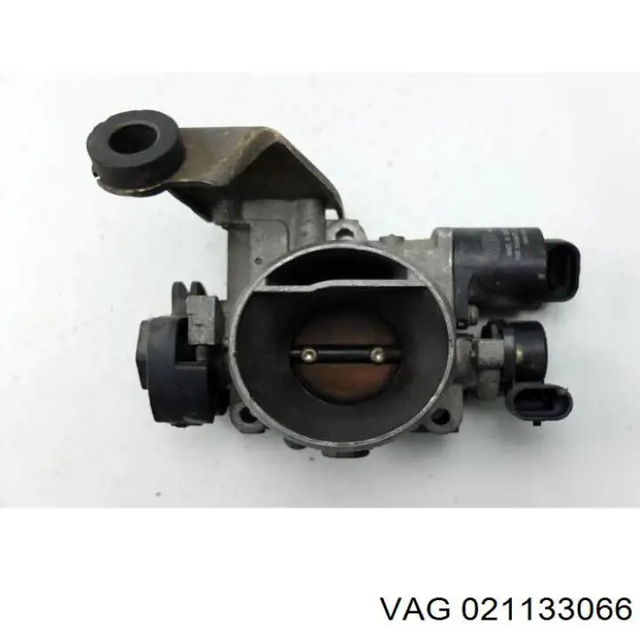 Compre 021133066 VAG Válvula de borboleta montada