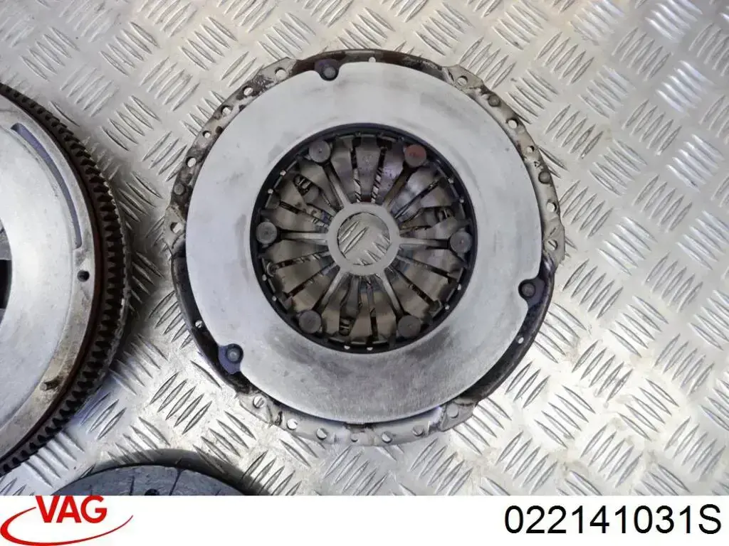  VAG 022141031S