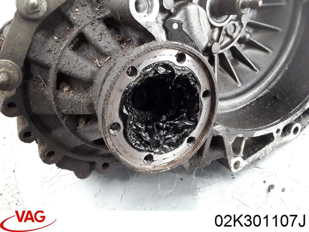 Cárter de embraiagem VAG 02K301107J preço, a partir de 1326,81 USD