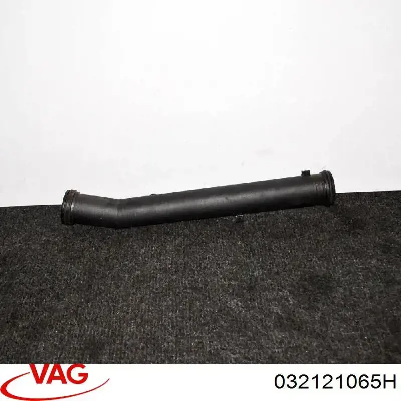 Mangueira (cano derivado) de bomba de água de admissão VAG 032121065H preço, a partir de 12,86 USD