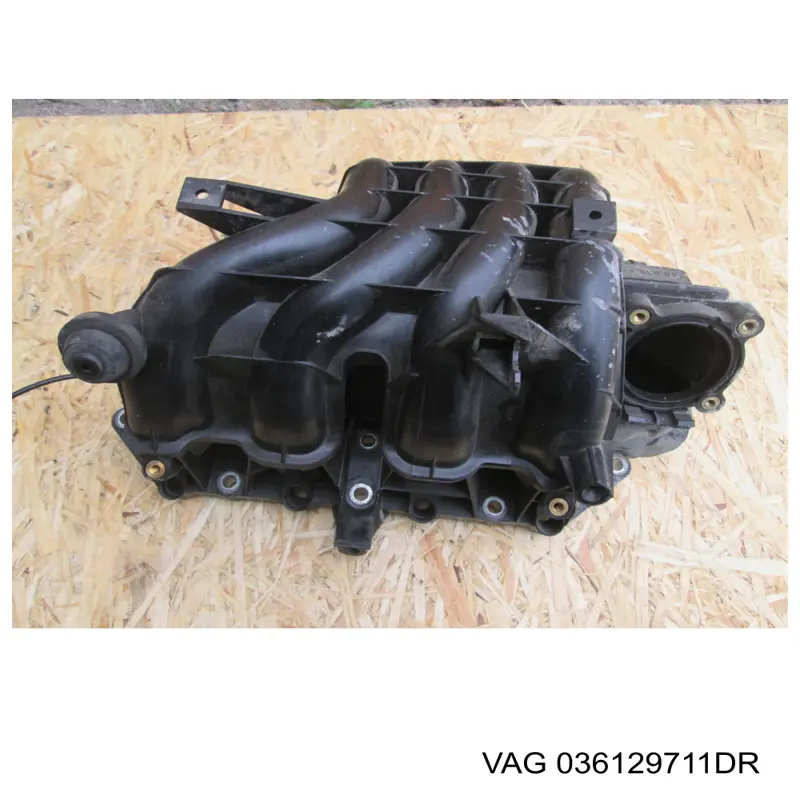 Tubo coletor de admissão VAG 036129711DR preço, a partir de 740,63 USD