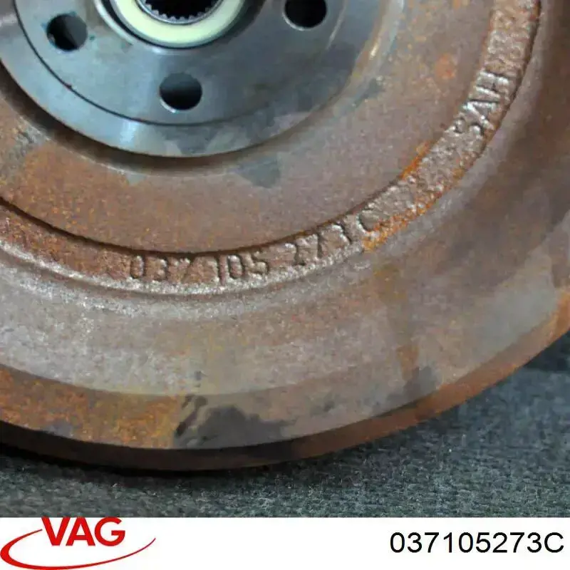 037105273C VAG Volante de motor