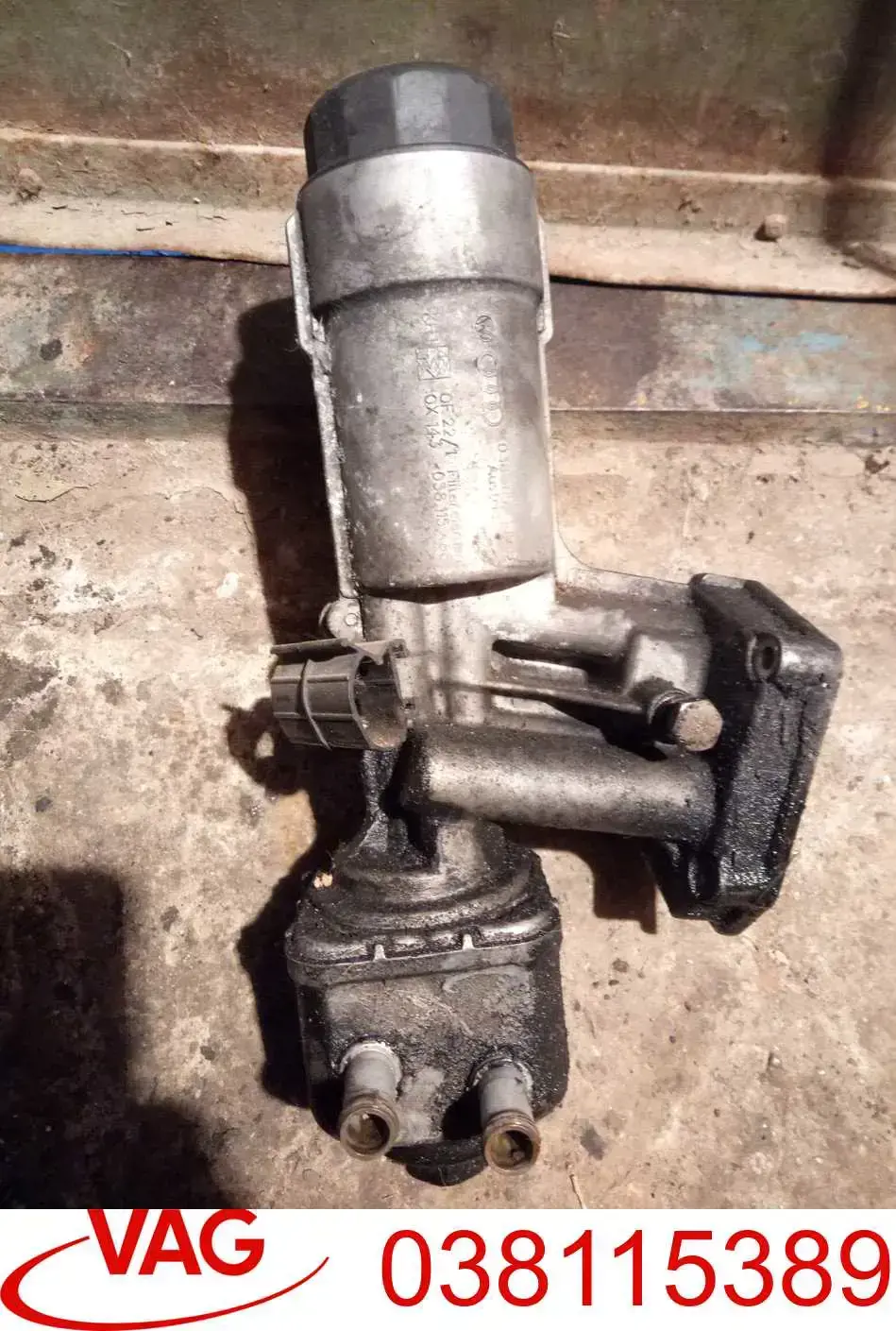 038115389 VAG Caixa do filtro de óleo