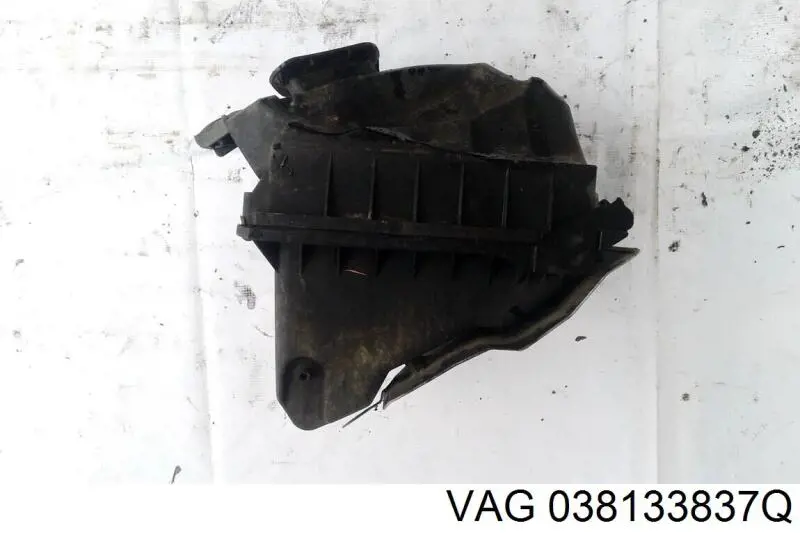 Caixa de filtro de ar VAG 038133837J preço, a partir de 78,32 USD