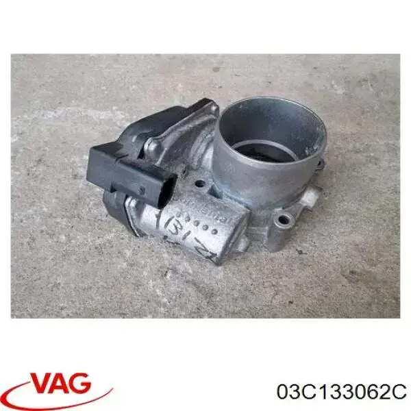 03C133062C VAG Válvula de borboleta montada